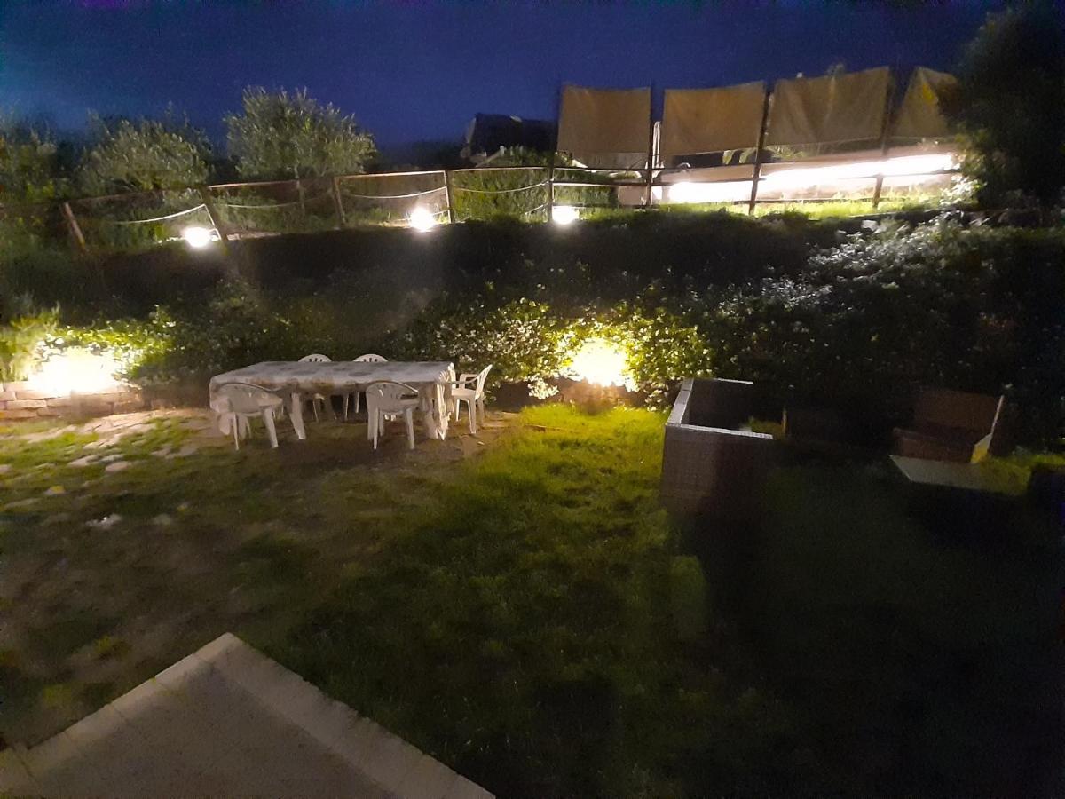 Holiday Home Тавуллия Экстерьер фото